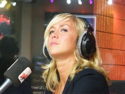 http://media.nrj.fr/436x327/2011/07/La_derniere_emission_de_la_saison_:_vendredi_08_juillet_201110.jpg