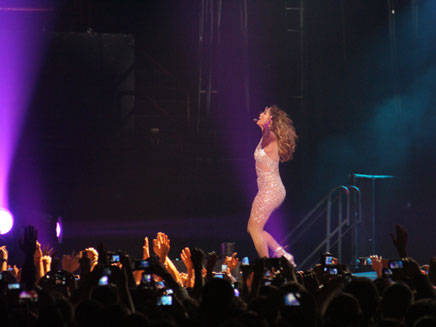 Jennifer Lopez à Bercy avec NRJ ©NRJ