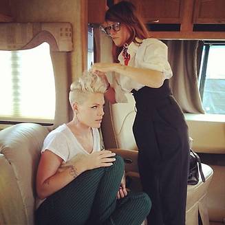 Pink en loges avant X-Factor (Australie) ©Twitter