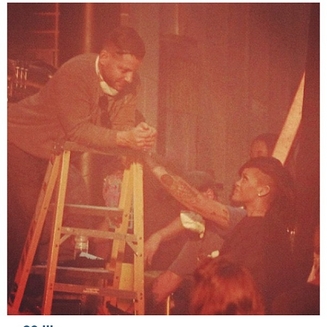 Rihanna sur le tournage du nouveau clip ©Twitter