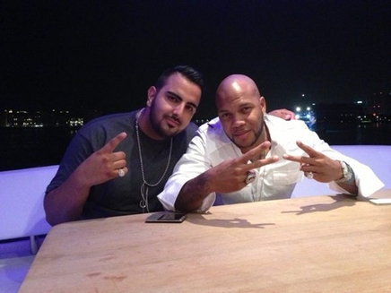 Flo Rida : Sur le yatch avec la famille @StacyReign @DJKRONIK et mon pote @official_sl ©florida