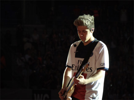 Rencontre one direction stade de france
